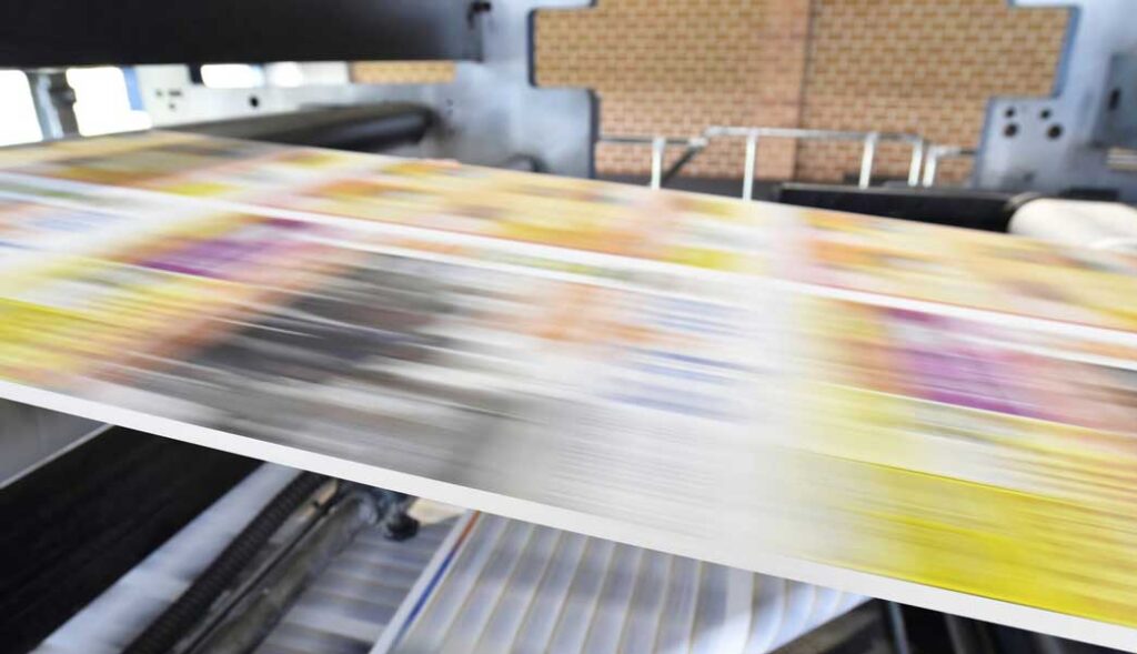 digital printing commercial press working